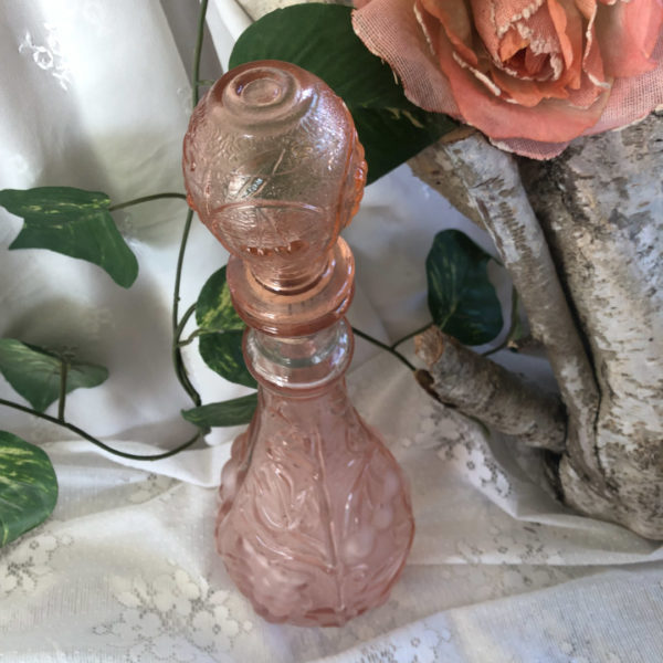 Carafe en verre rose motifs raisins – Image 4