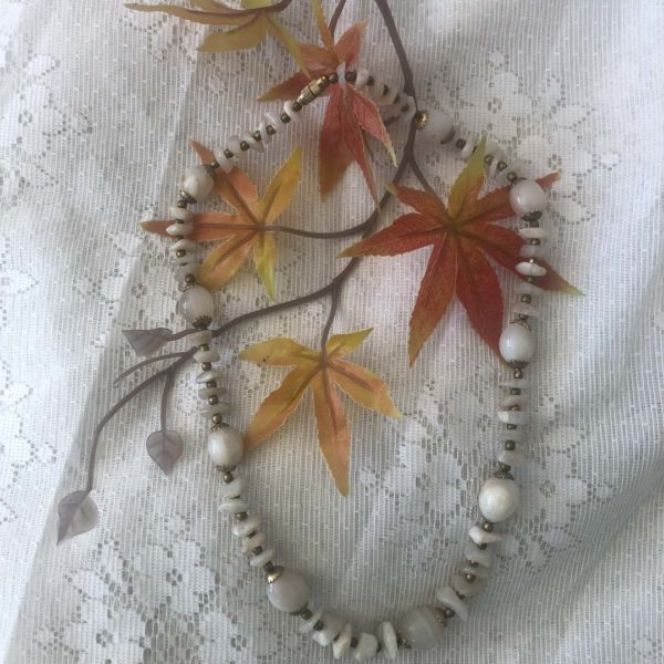 Collier en pierres naturelles – Image 2