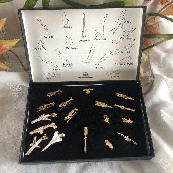 Coffret de Pin's Aérospatiale