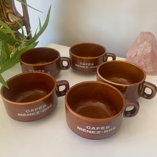 Tasses à chocolat de bar