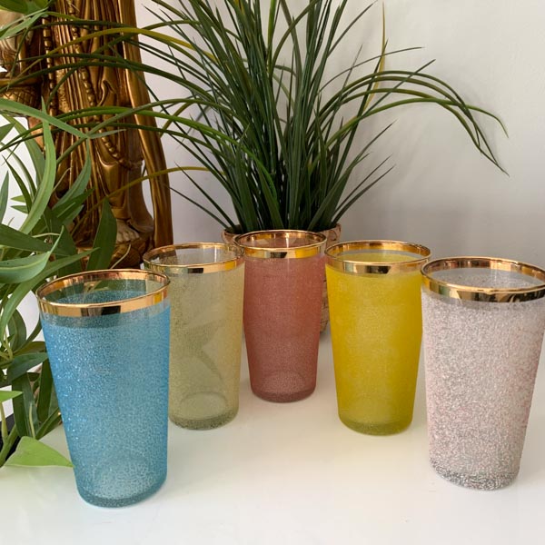 Verres à orangeade en couleur