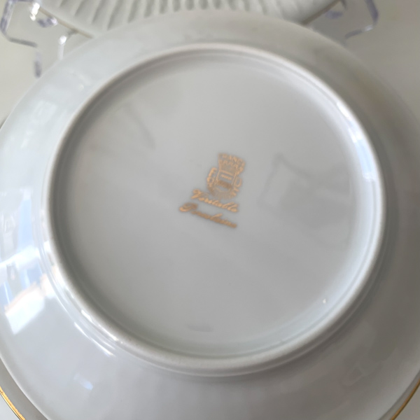 Assiettes à dessert porcvelaine de Chauvigny