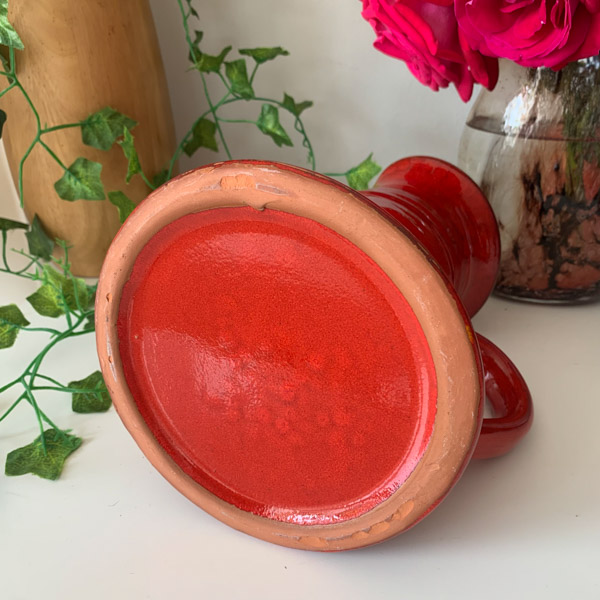 Pichet vintage en terre vernissée rouge